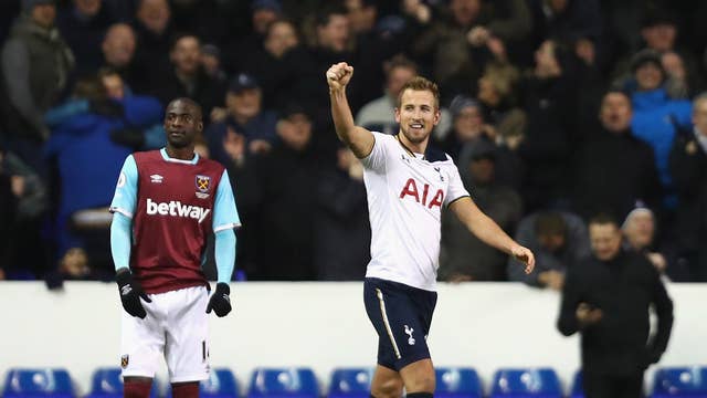 Mauricio Pochettino Warns Tottenham Chairman Daniel Levy Over January Signings As He Eyes Summer Instead The Independent Independent