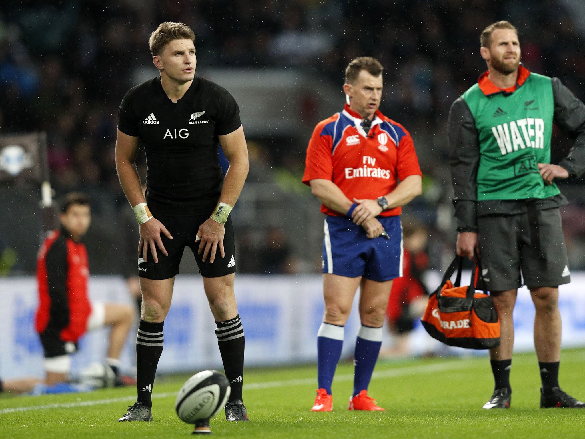 Beauden Barrett takes a penalty for the All Blacks