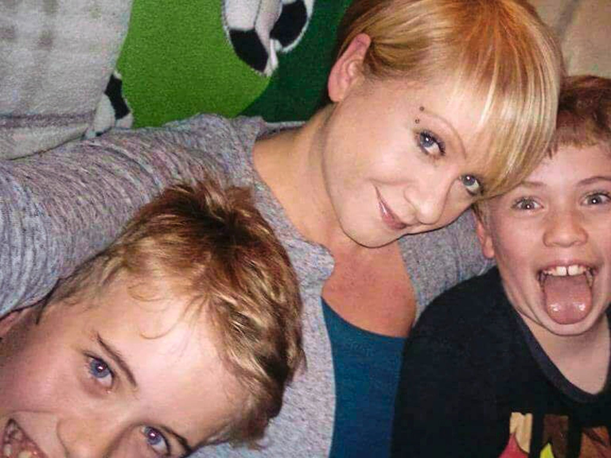 Nicola Hitchen with her sons Joseph, 14, and Jacob, 12