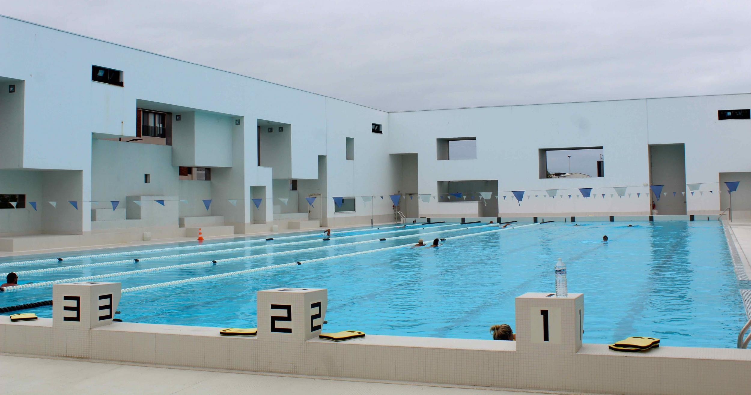 Les Bains des Docks is the town's modernist swimming complex