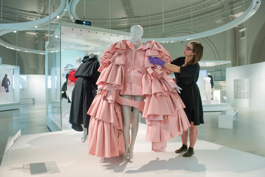 Earlier this year the V&A held an exhibition to celebrate the 100th anniversary of the opening of Cristobal Balenciaga's first fashion house