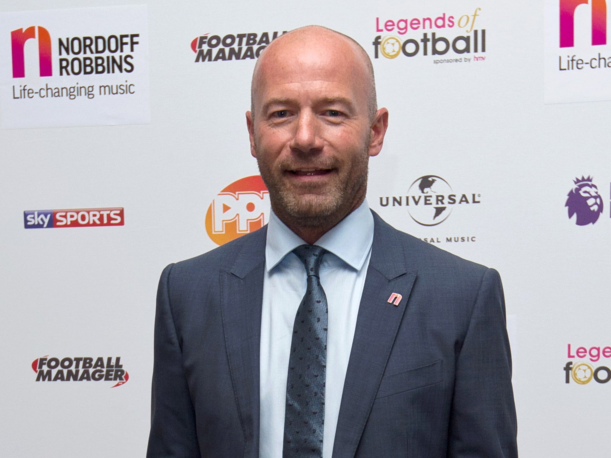 Shearer wants more research to be carried out on the effects of heading footballs