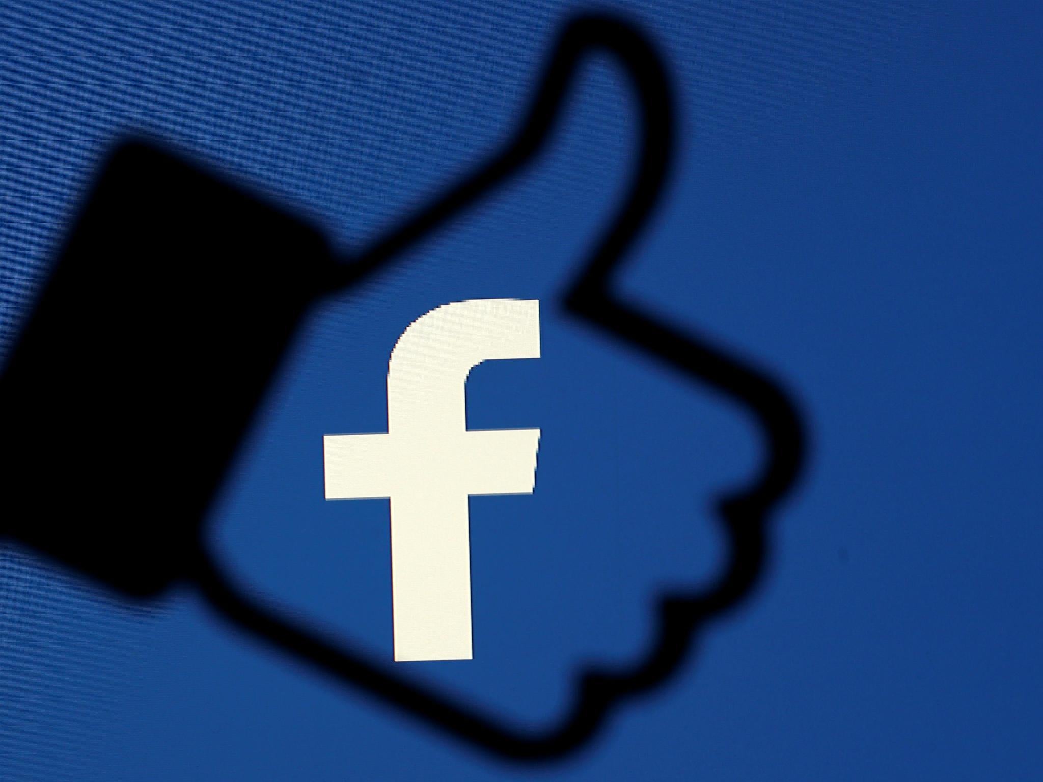 Facebook wants you to upload nude pictures of yourself for artific picture