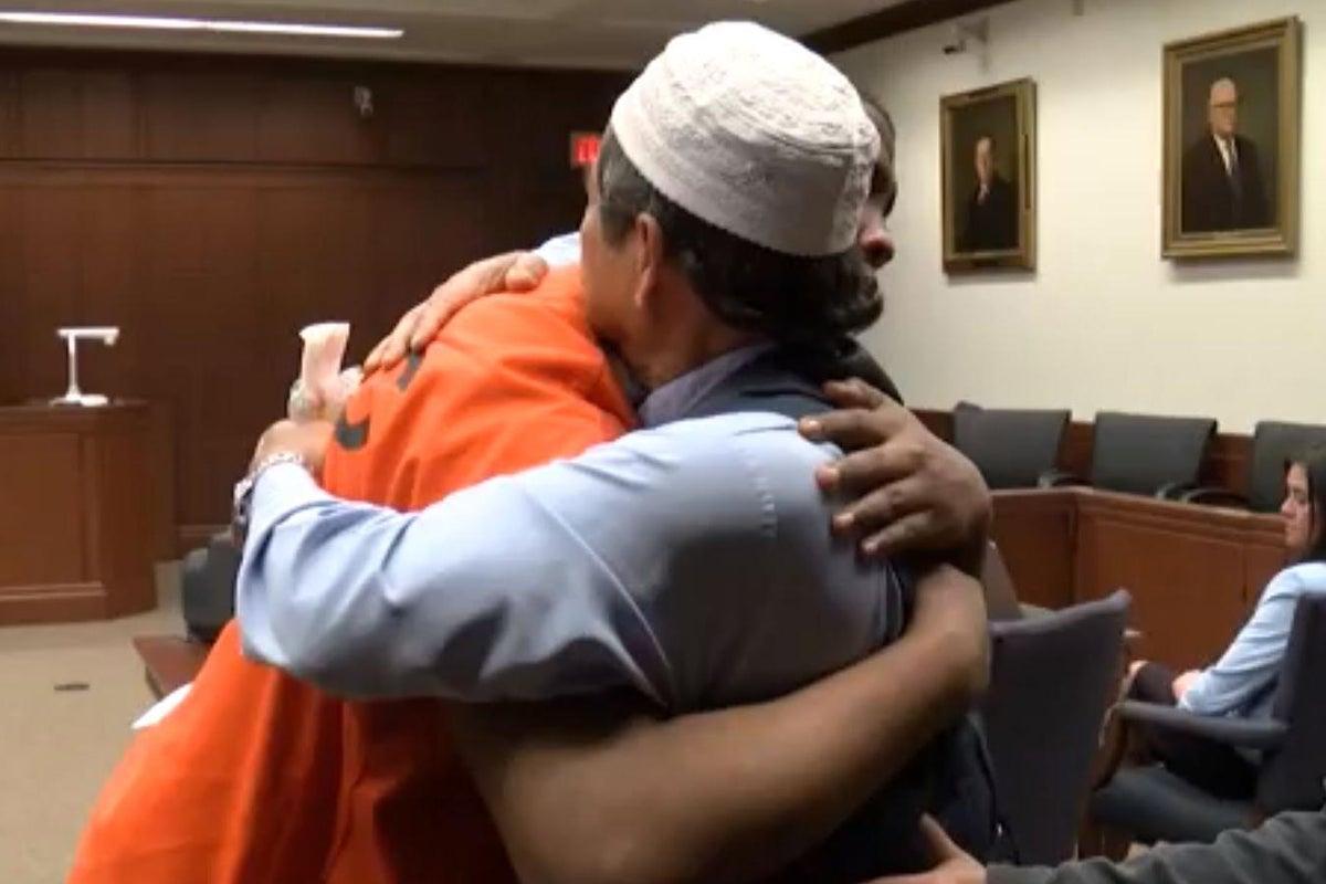 Father of murdered Muslim pizza delivery driver forgives man convicted ...