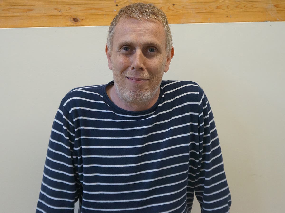 Джордж клуни фото. Мужчина 52 года фото. Ему 52 года. Рассел кроу и джерард батлер. Джордж клуни роли.