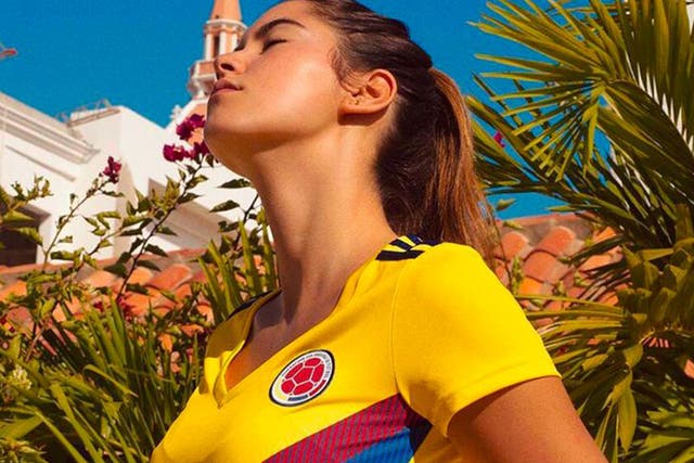 Former Miss Colombia Paulina Vega Dieppa was selected to unveil the new Colombia Women shirt