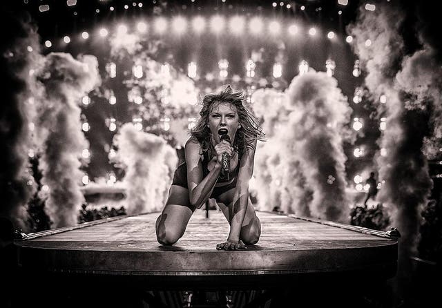 Taylor Swift has released her sixth studio album 'reputation'