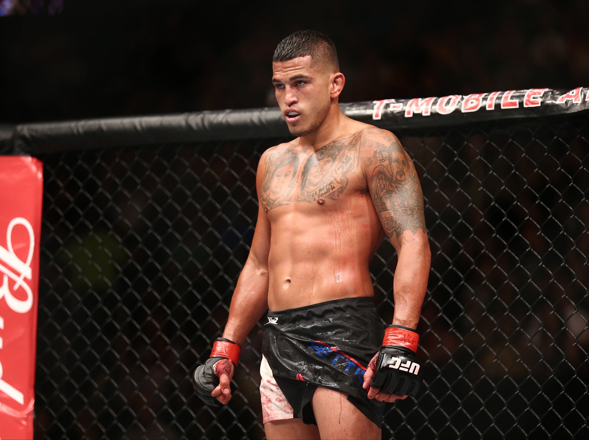 Pettis lost the Lightweight strap to Rafael dos Anjos at UFC 185