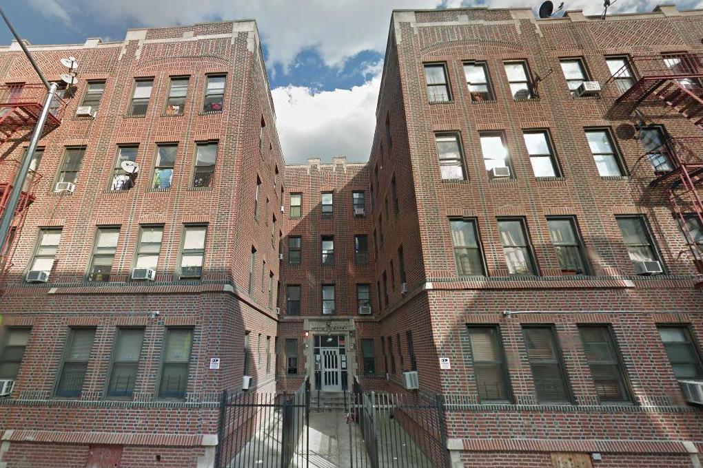 Edgar Collaguazo fell from his death from the fourth floor of his apartment in Jackson Heights, New York