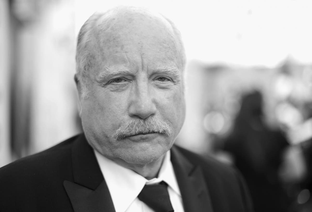 Actor Richard Dreyfuss accused of exposing himself to female writer in