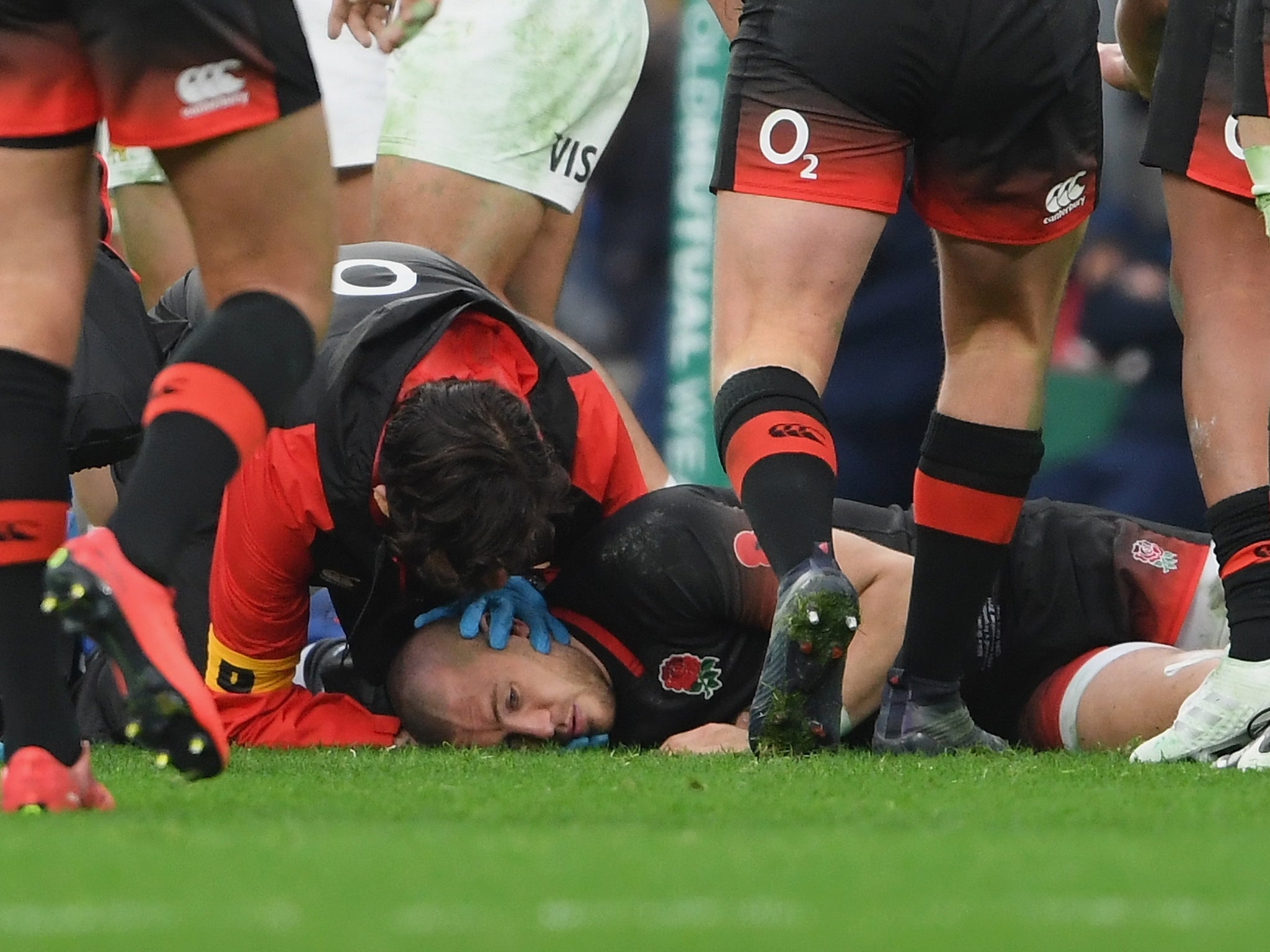 Mike Brown had to be taken off with a head injury during England's win over Argentina