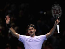 Federer sees off Zverev to book his place in last four