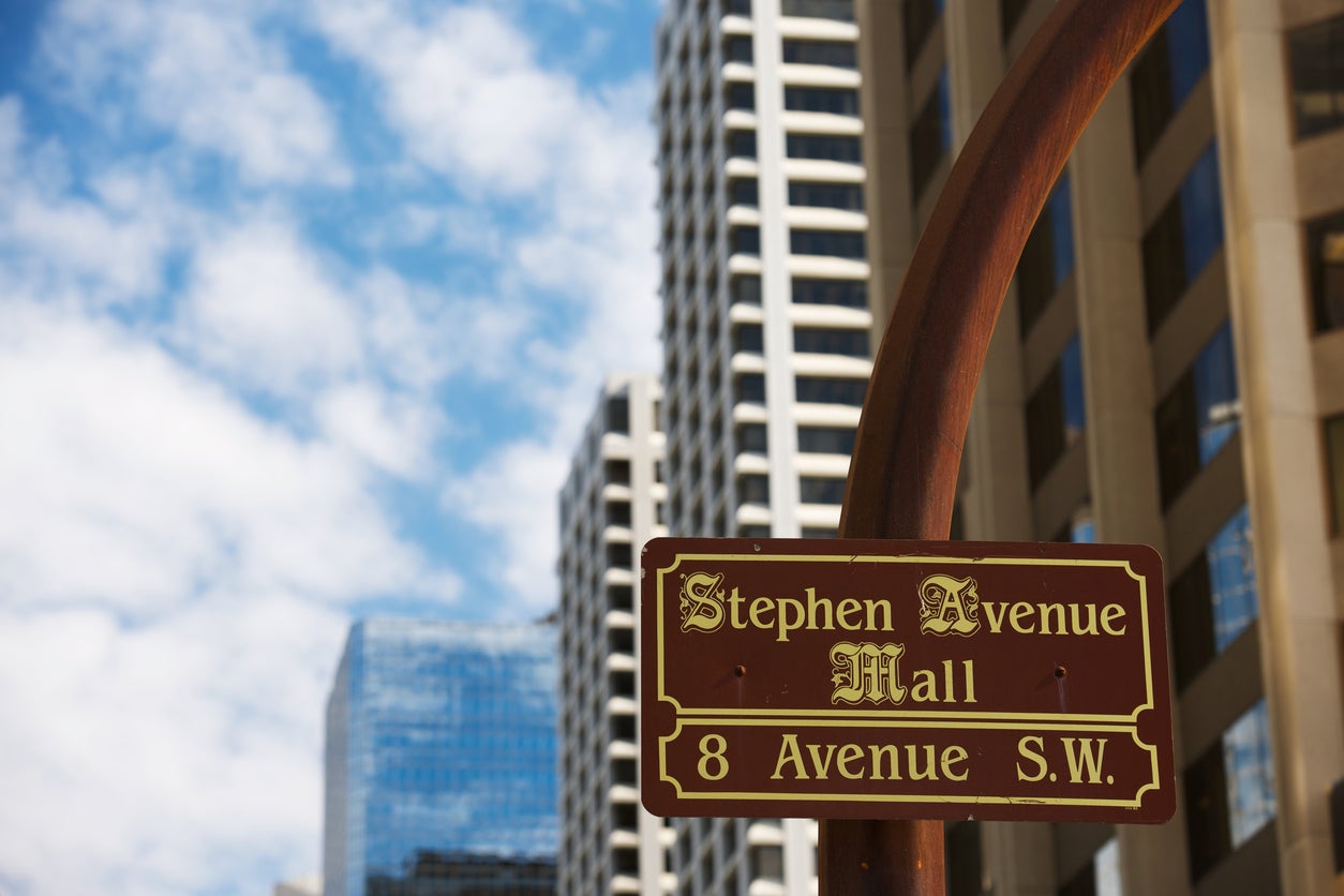 Stephen Avenue Walk has plenty of trendy shops (iStock)