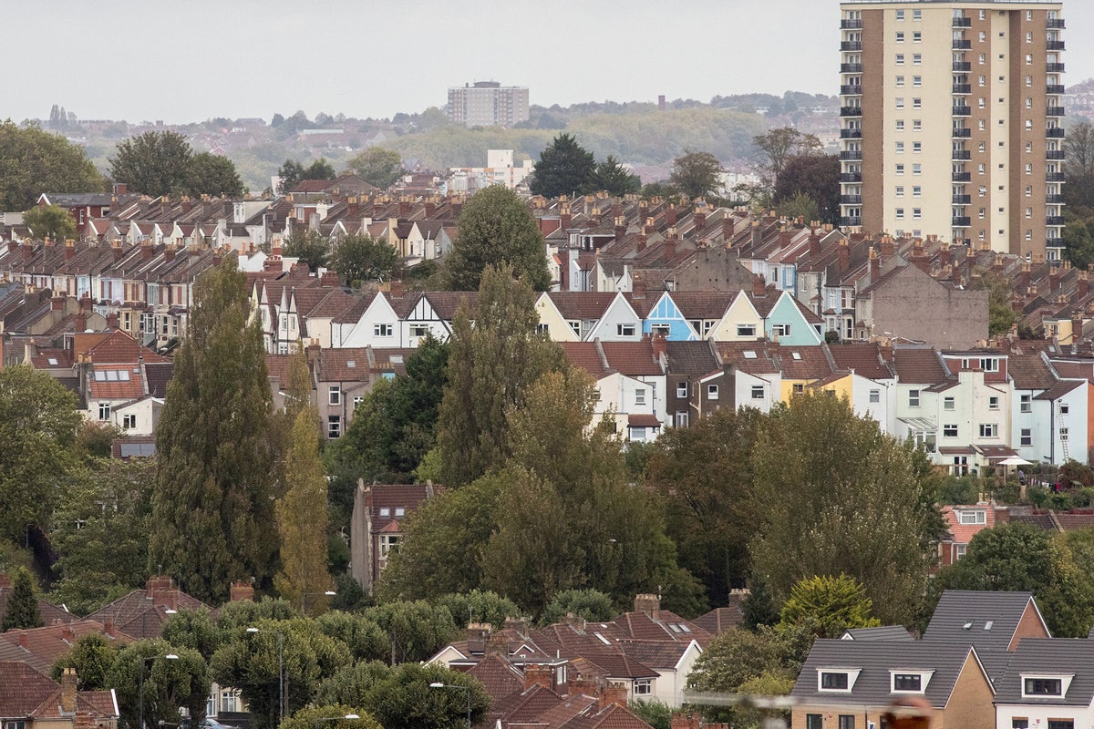 More than 200,000 new homes built in England in 2016-17