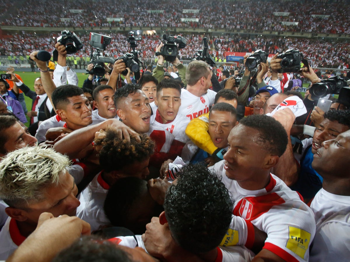 Peru Beat New Zealand 2 0 To Become The Final Nation To Qualify For The 18 Russia World Cup The Independent The Independent
