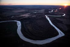 Keystone Pipeline leaks 210,000 gallons of oil