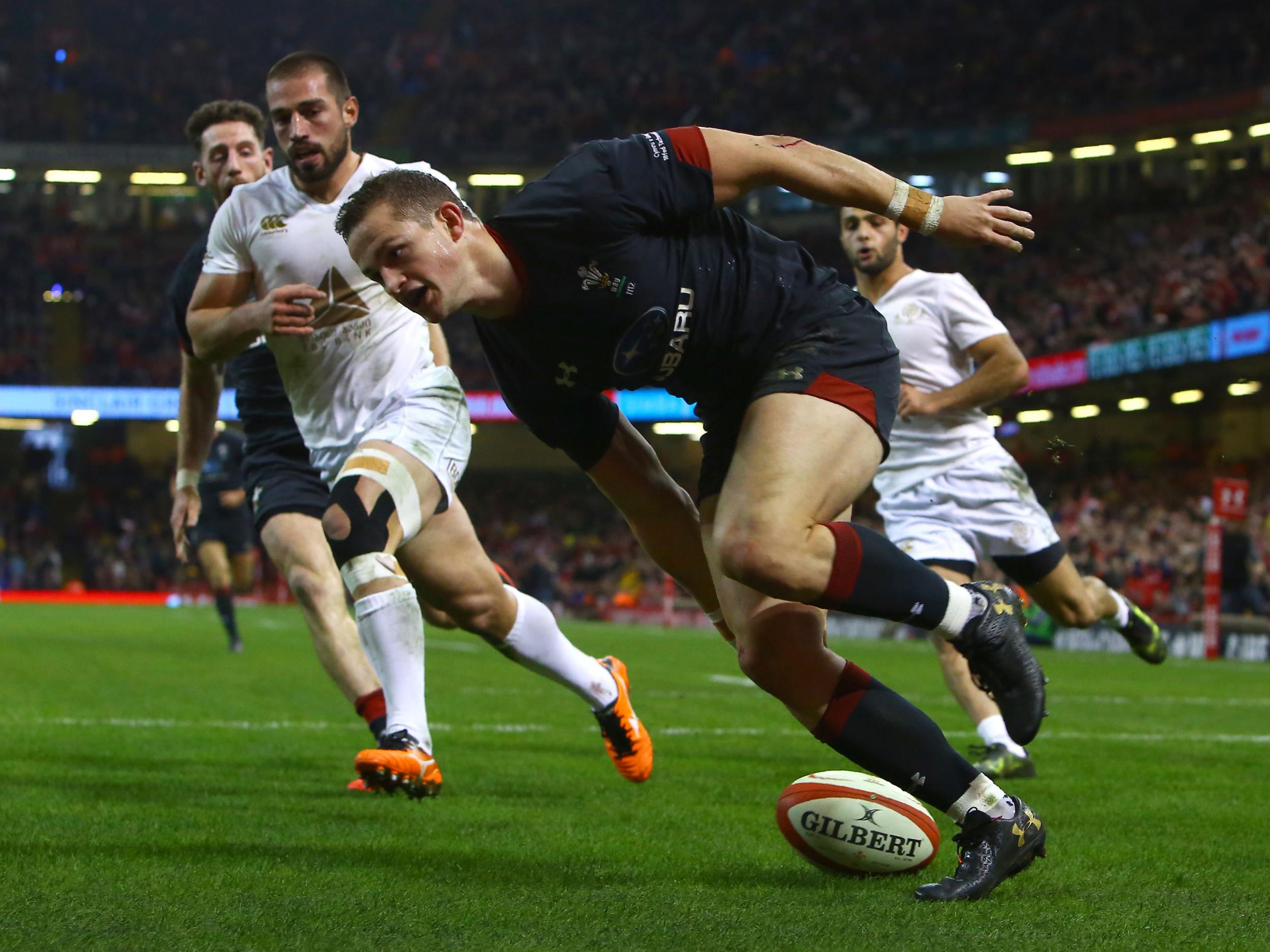 Hallam Amos scored Wales' only try