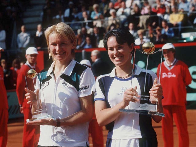 Jana Novotna Dead Former Wimbledon Winner Dies Aged 49 From Cancer The Independent The Independent