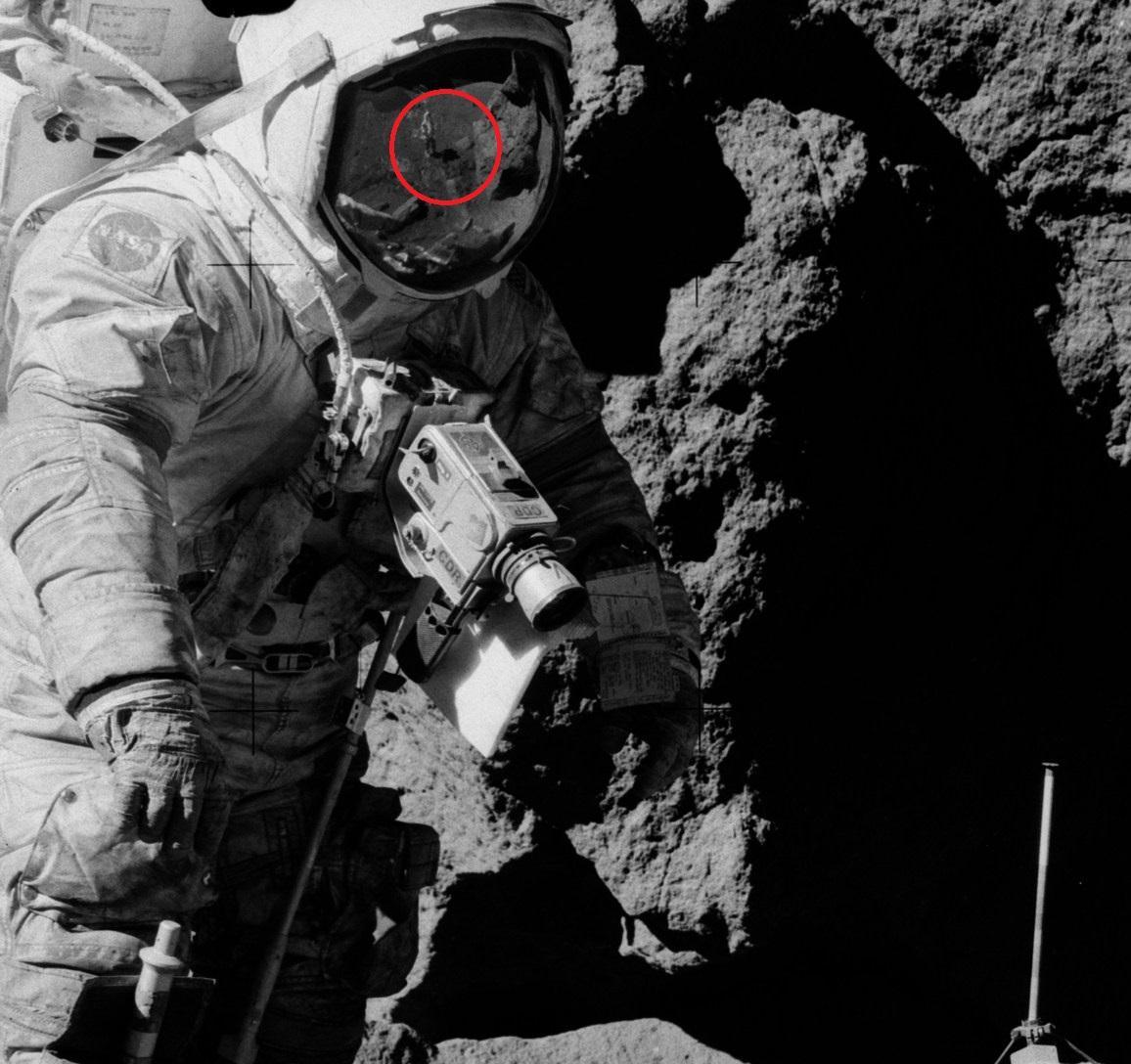 Teóricos da conspiração acham que viram algo muito estranho na foto da aterrissagem do homem na Lua