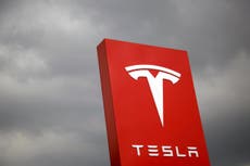 Tesla completes building the world’s largest lithium ion battery
