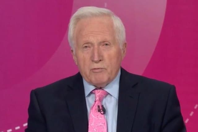Presenter David Dimbleby announcing Question Time's unexpected early finish