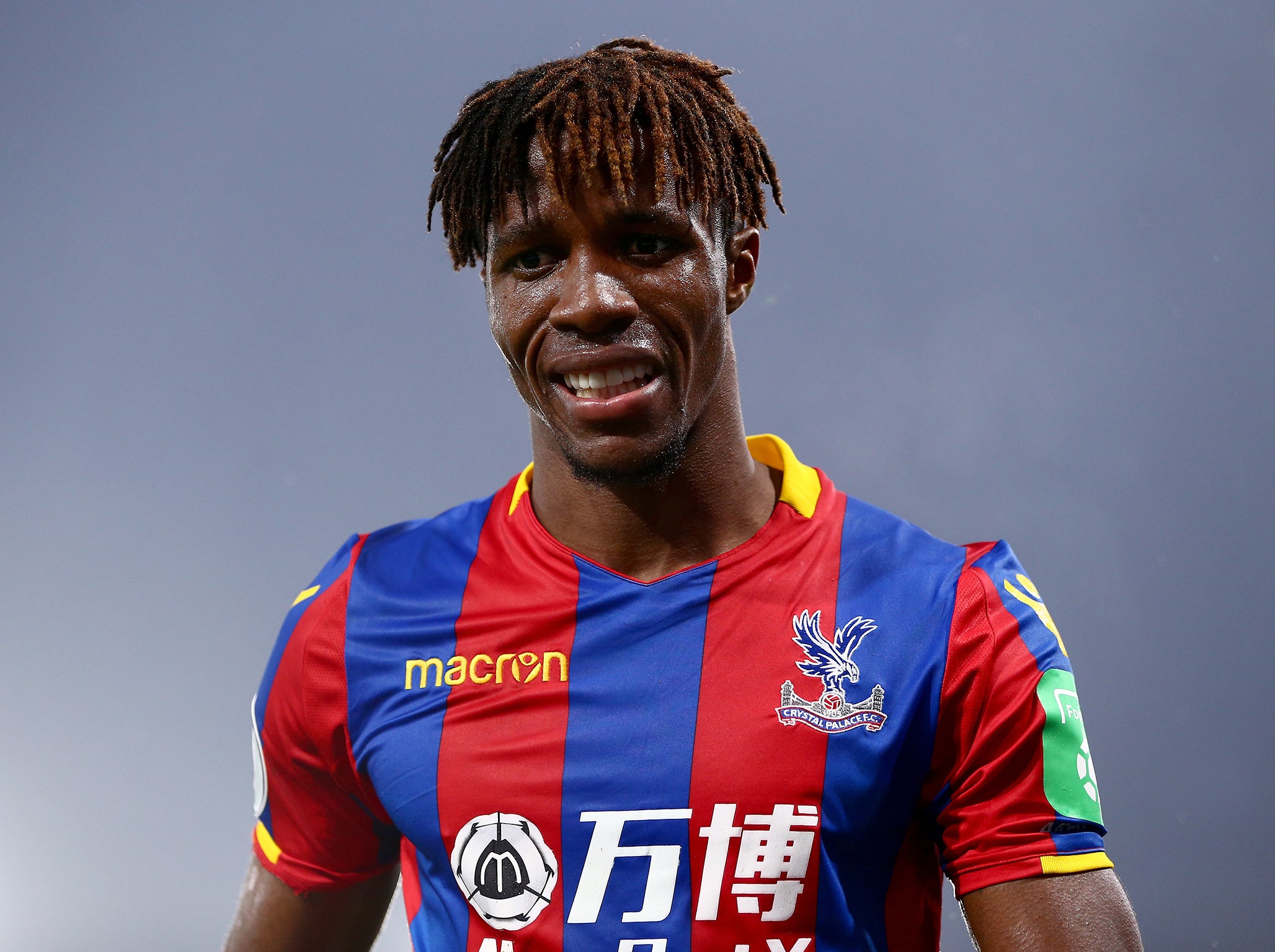 Roy Hodgson expecting to have to fight to keep Wilfried Zaha at Crystal Palace when January transfer window opens