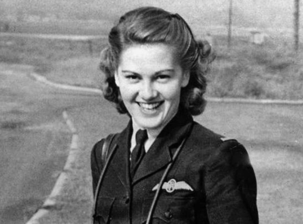 ‘There wasn’t much to flying a new plane,’ recalled Lofthouse, who did not even have her driving licence when the applied to fly