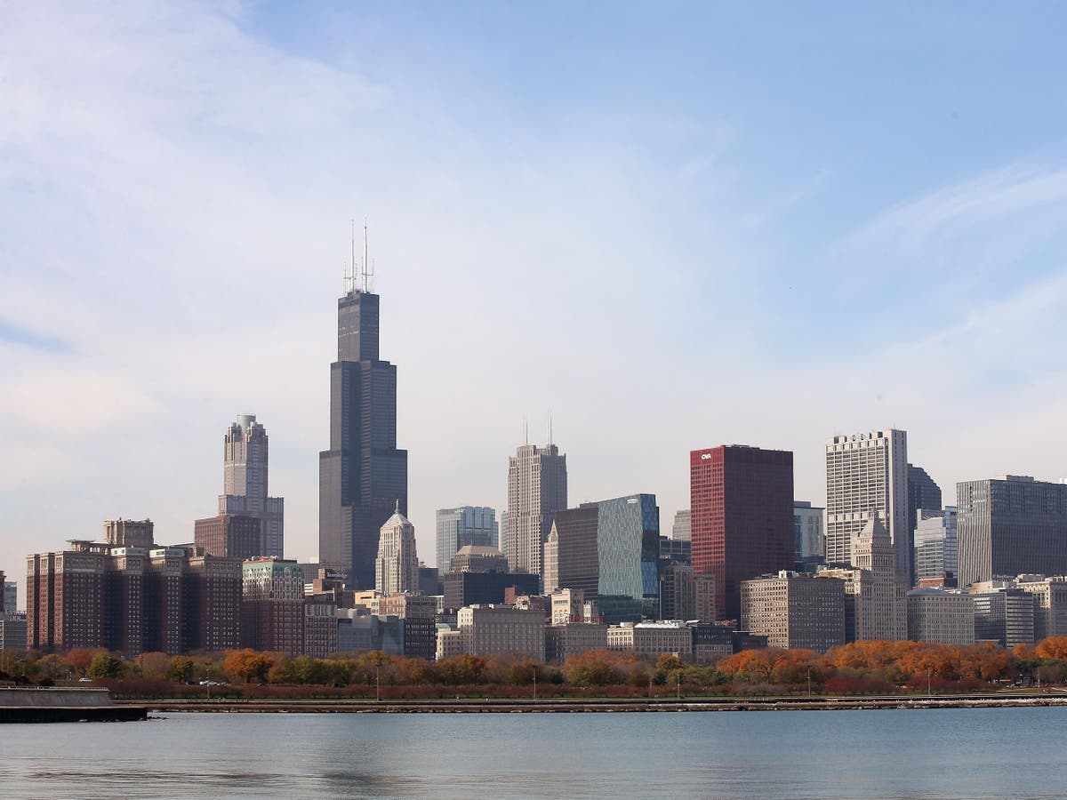  Three law enforcement officers have been shot near Chicago police station