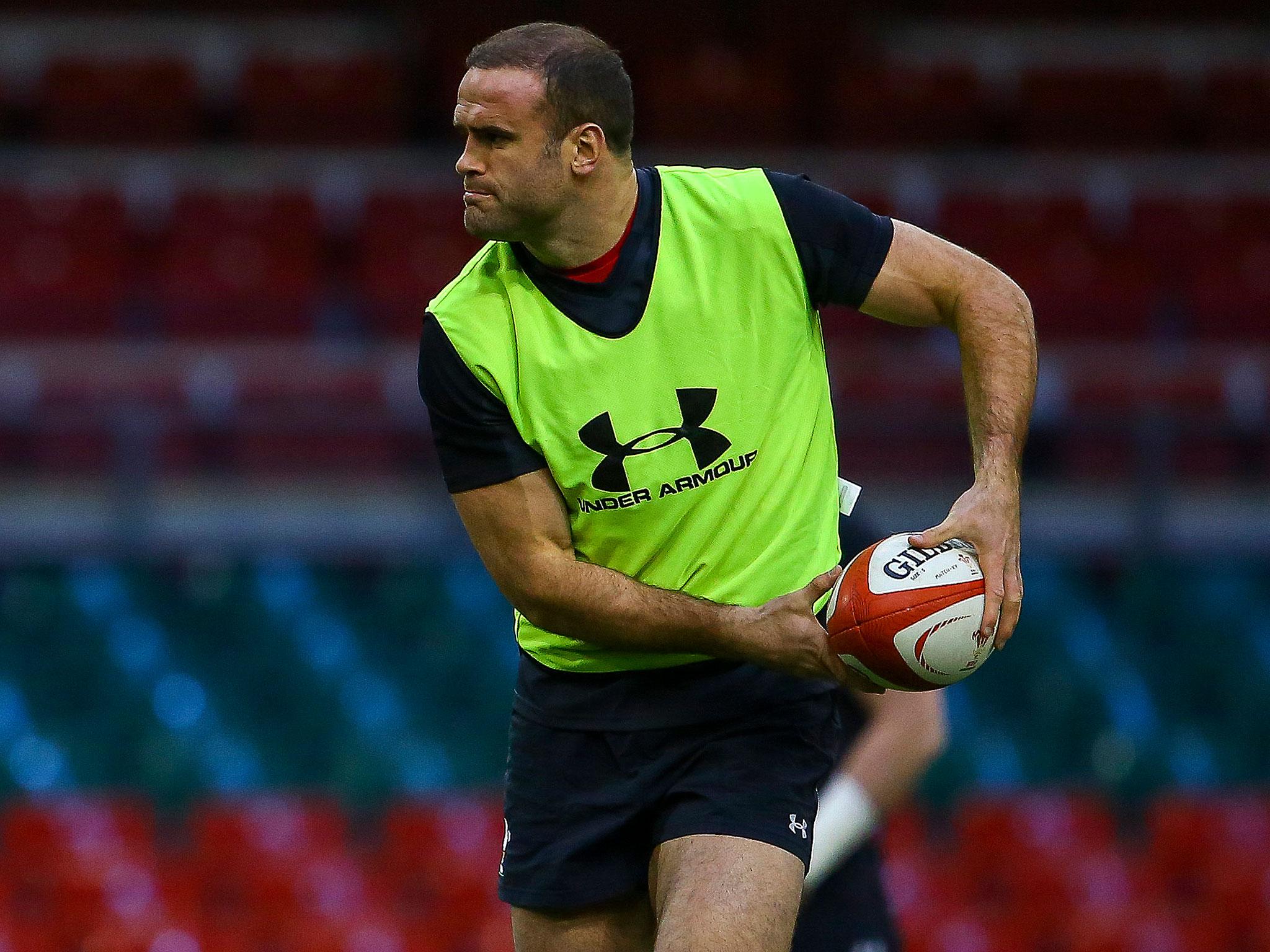 Jamie Roberts in training with the Welsh national side