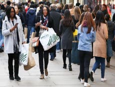 UK consumer confidence drops to lowest level since Brexit result