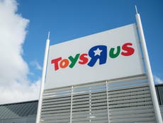 Toys R Us to close all 100 UK stores with loss of 3,000 jobs