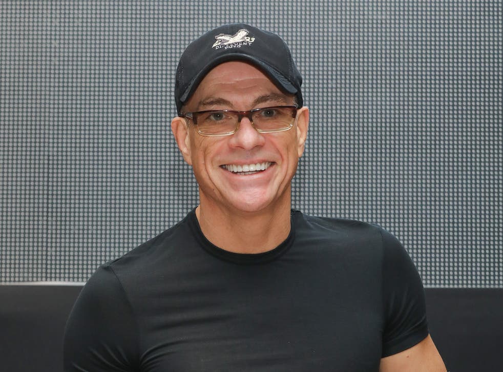 hug Established theory tired Friends director says guest star Jean-Claude Van Damme was 'unprepared and  arrogant' | The Independent