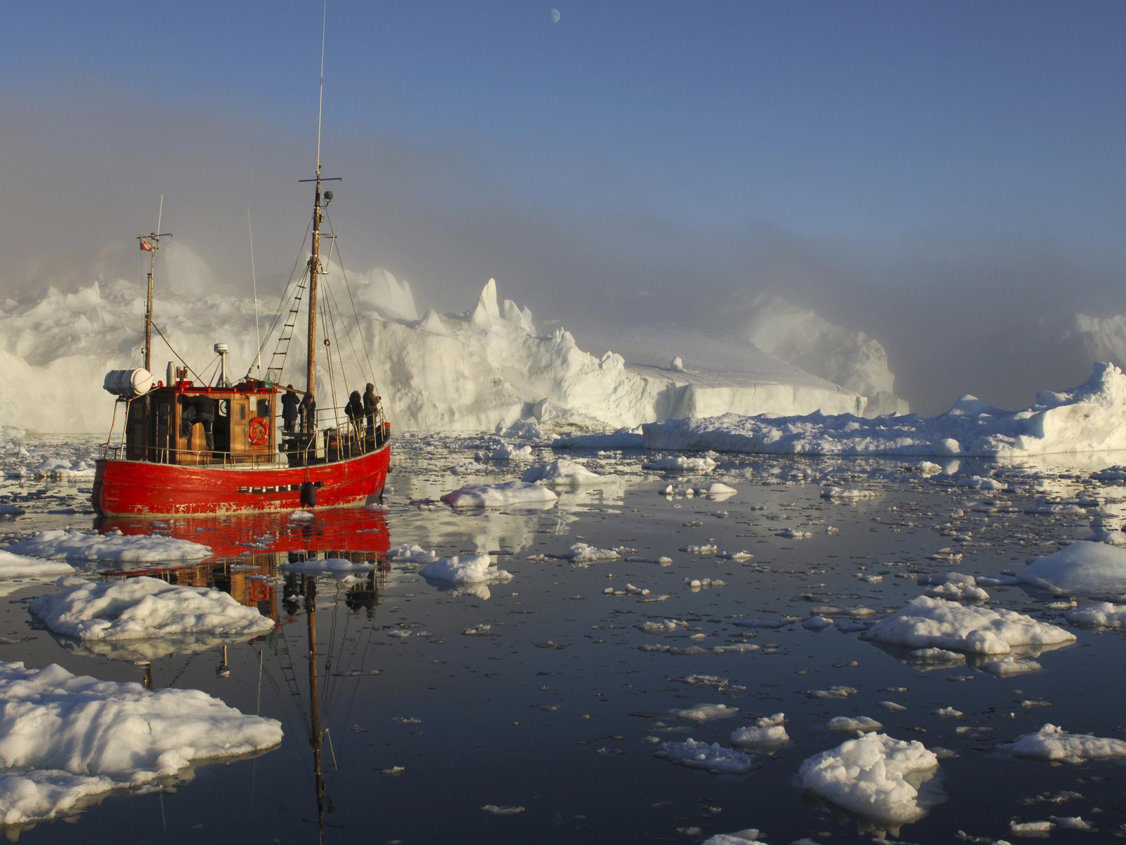 A long-awaited Central Arctic Ocean commercial fishing ban takes effect -  ArcticToday