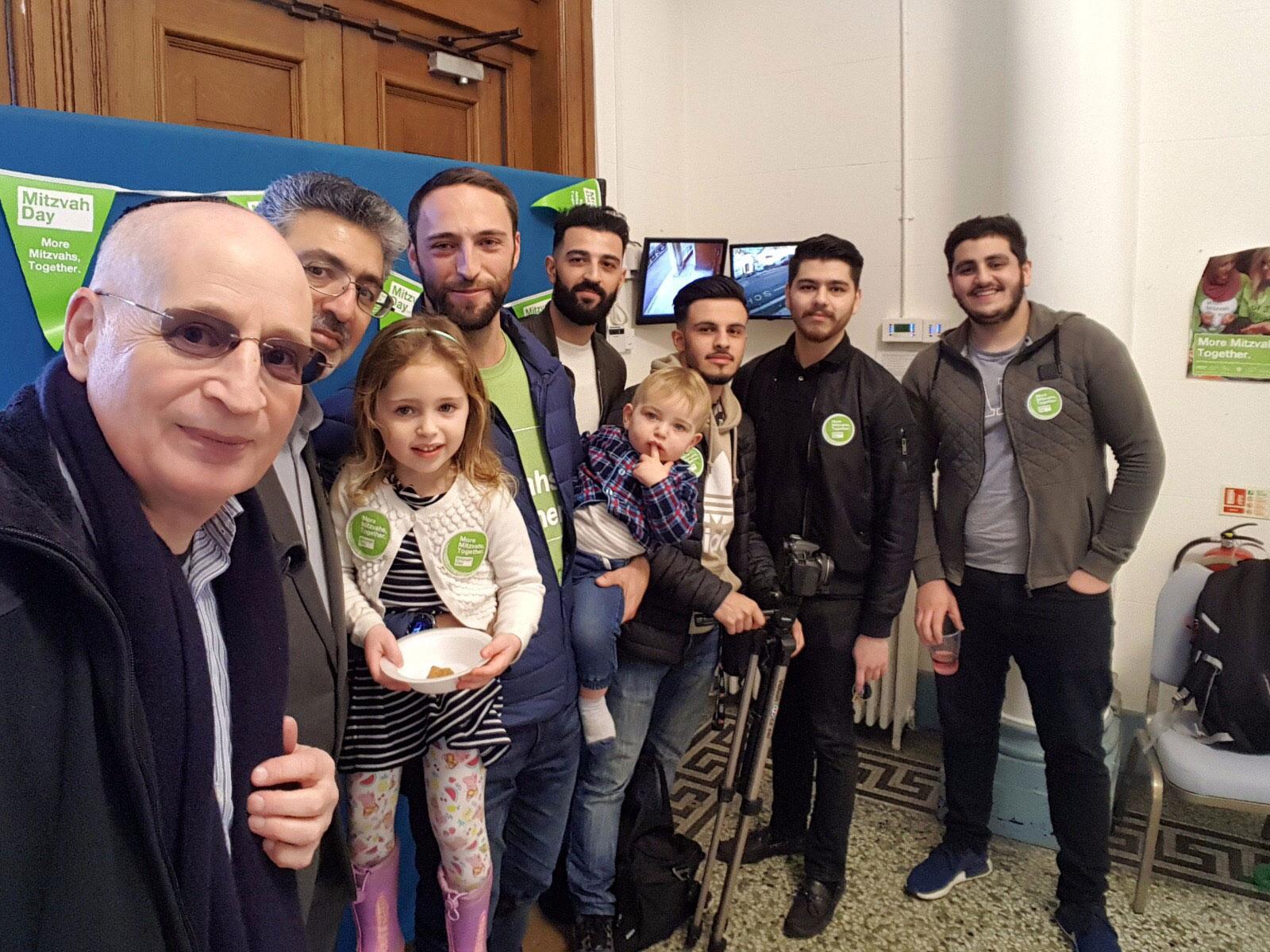 Members of the Muslim and Jewish communities together at the Golders Green synagogue for Mitzvah Day (Steven Derby/Interfaith Matters )