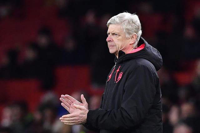 Arsene Wenger wants the Premier League to help team playing in Europe