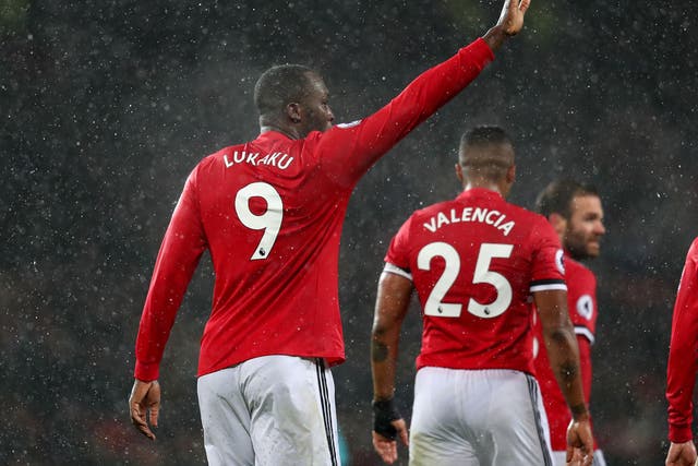 Romelu Lukaku acknowledges the Old Trafford faithful after putting United ahead