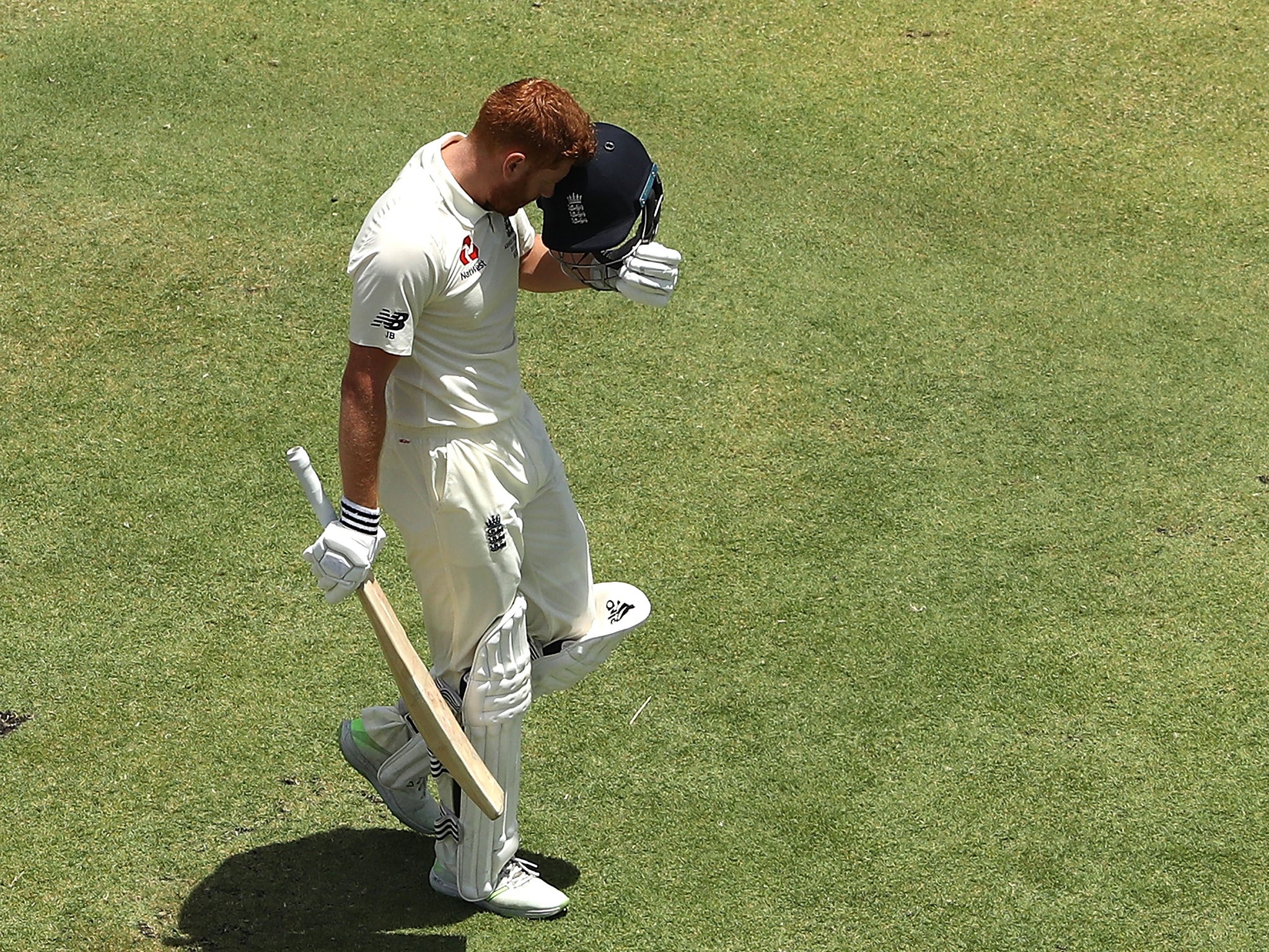 &#13;
Bairstow even had time to headbutt his helmet after passing three figures &#13;