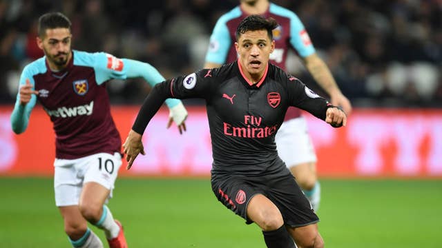 Jurgen Klopp Criticises The Premier League S Christmas Fixture List But Acknowledges Liverpool S Luck The Independent The Independent