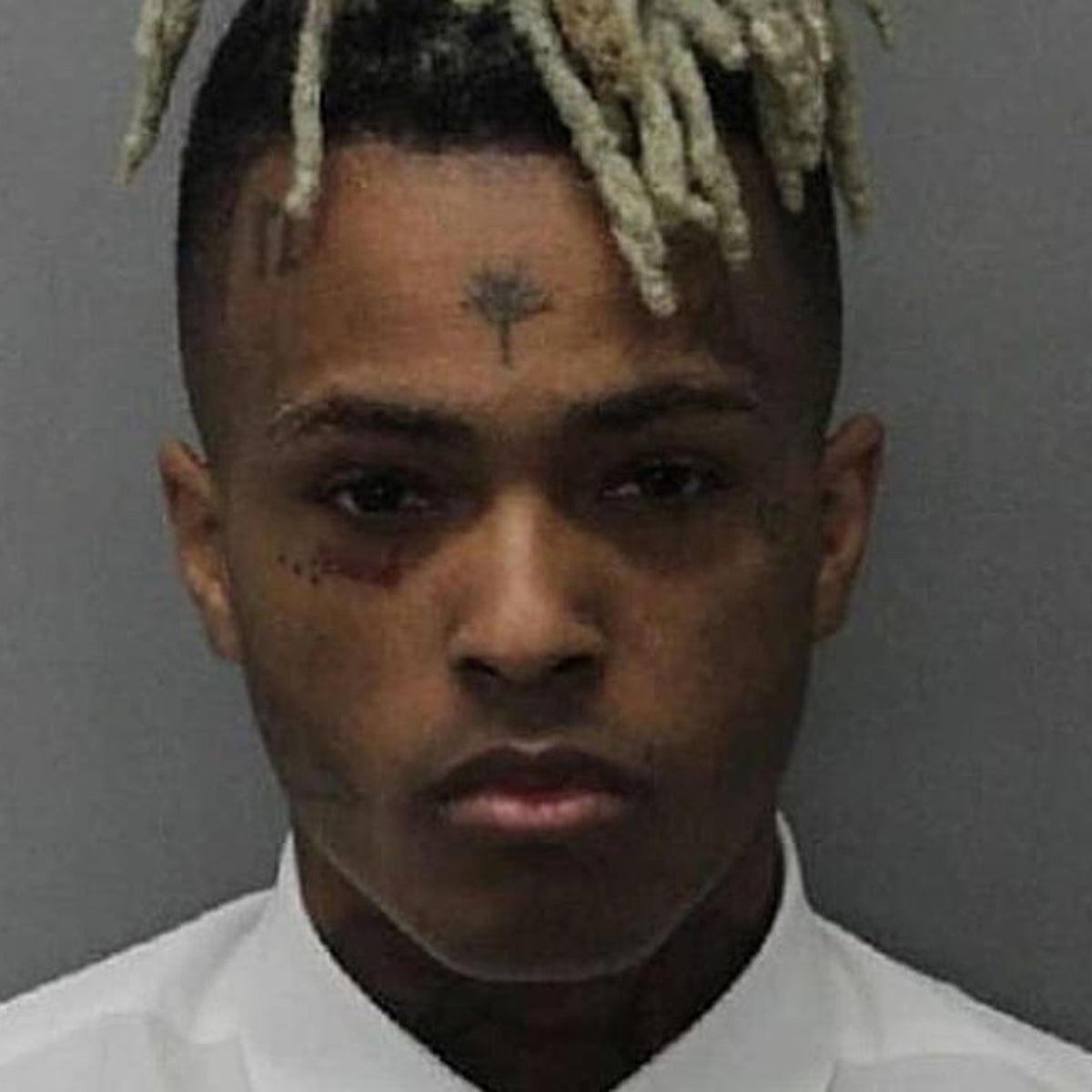 XXXTentacion death: Riot police disperse crowds as hundreds gather ...