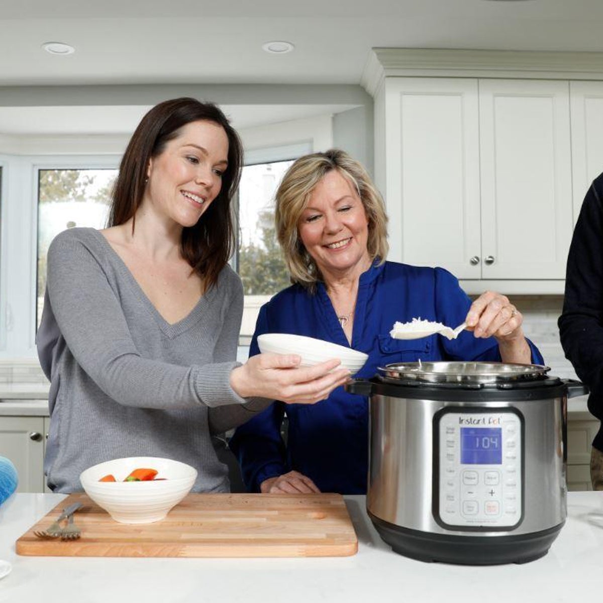 Is a Rice Cooker a Pressure Cooker? Discover the Cooking Superpowers.