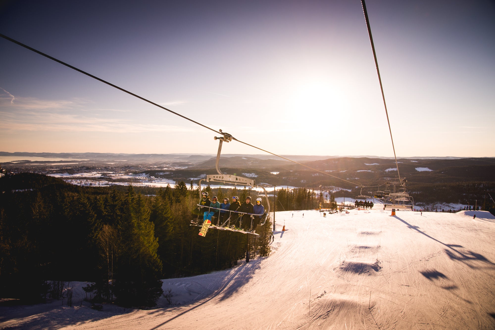Oslo visitors can access a ski resort via the Metro