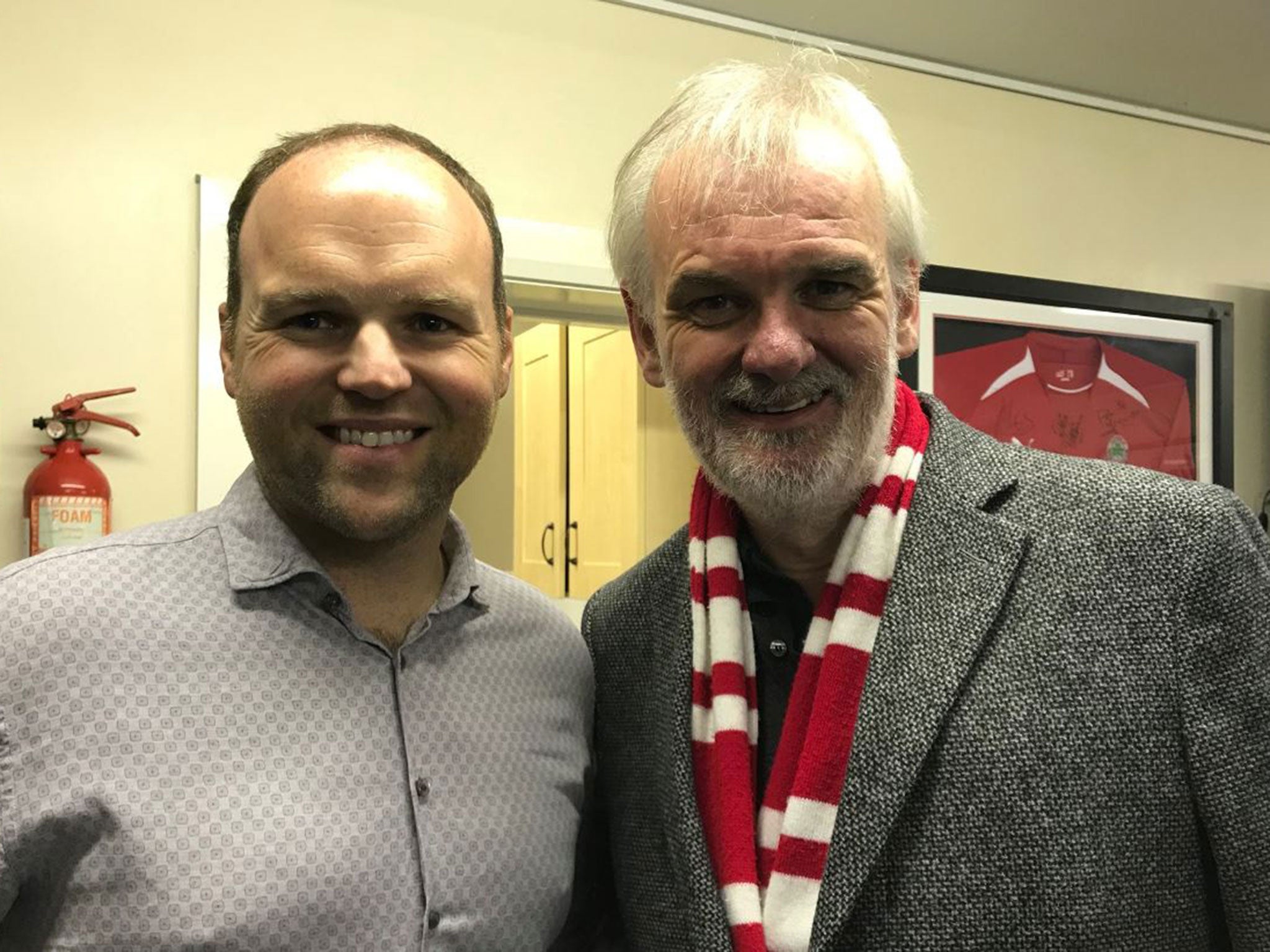 Warrenpoint Town chairman Connaire McGreevy (L)