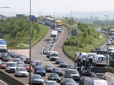 Balfour Beatty sells additional stake in M25 firm