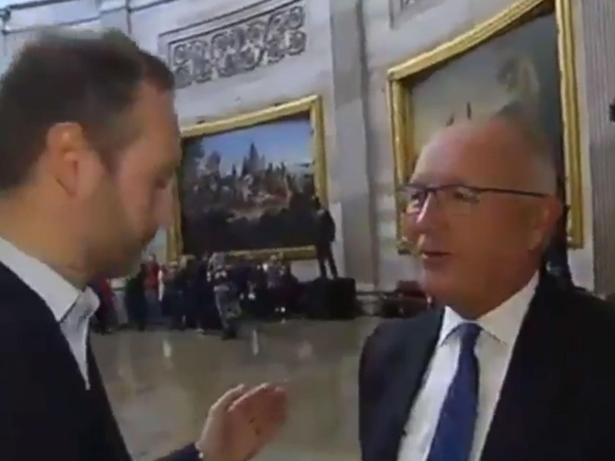 Dutch TV correspondent Wouter Zwart challenging Pete Hoekstra