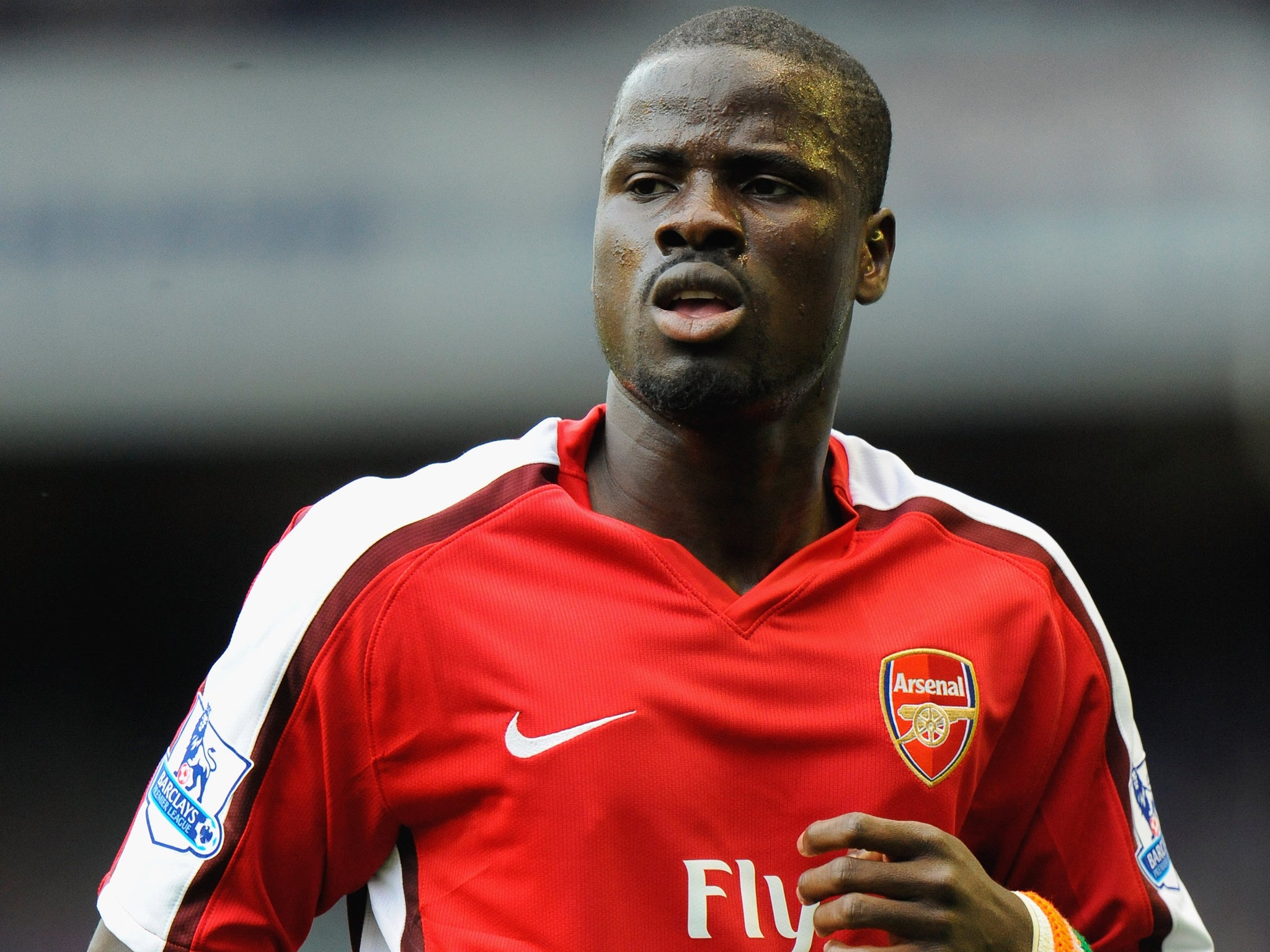 Emmanuel Eboue &apos;dodging bailiffs and sleeping on the floor&apos; as former Arsenal stars admits he&apos;s contemplated suicide