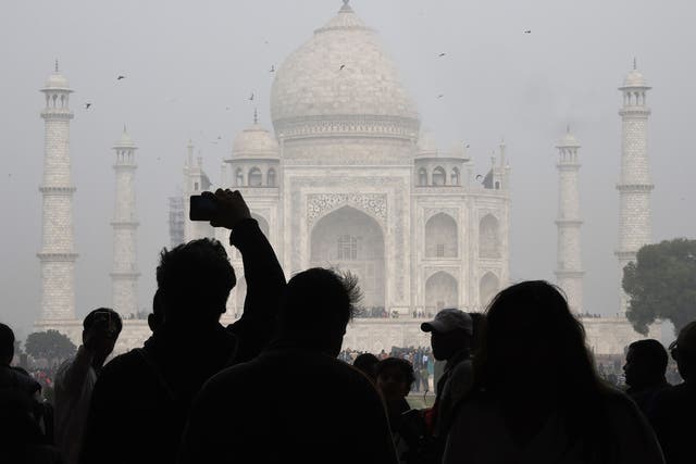Most cities, such as Agra, home of the Taj Mahal, accept plastic