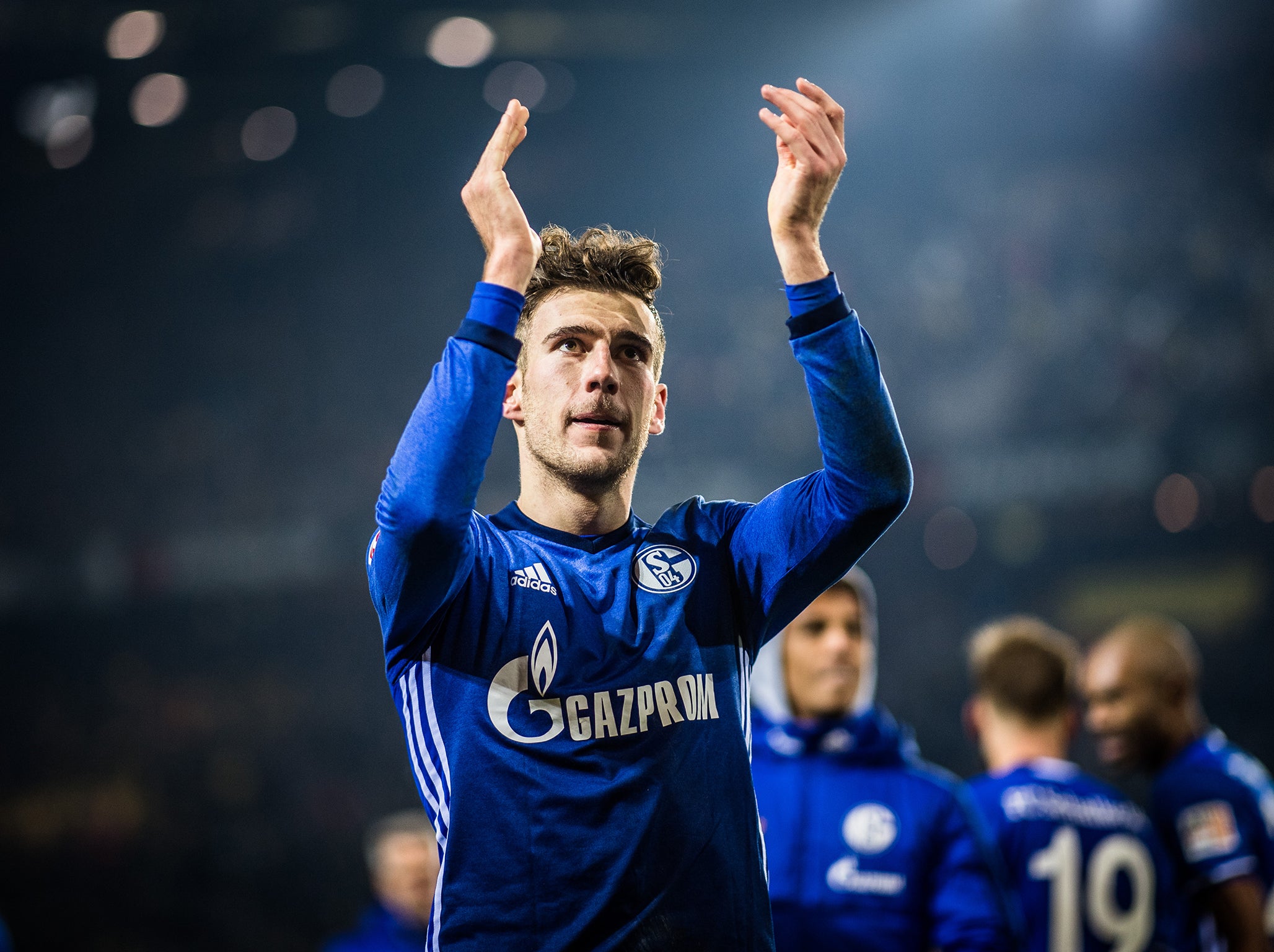 Leon Goretzka is a transfer target for Bayern and Liverpool