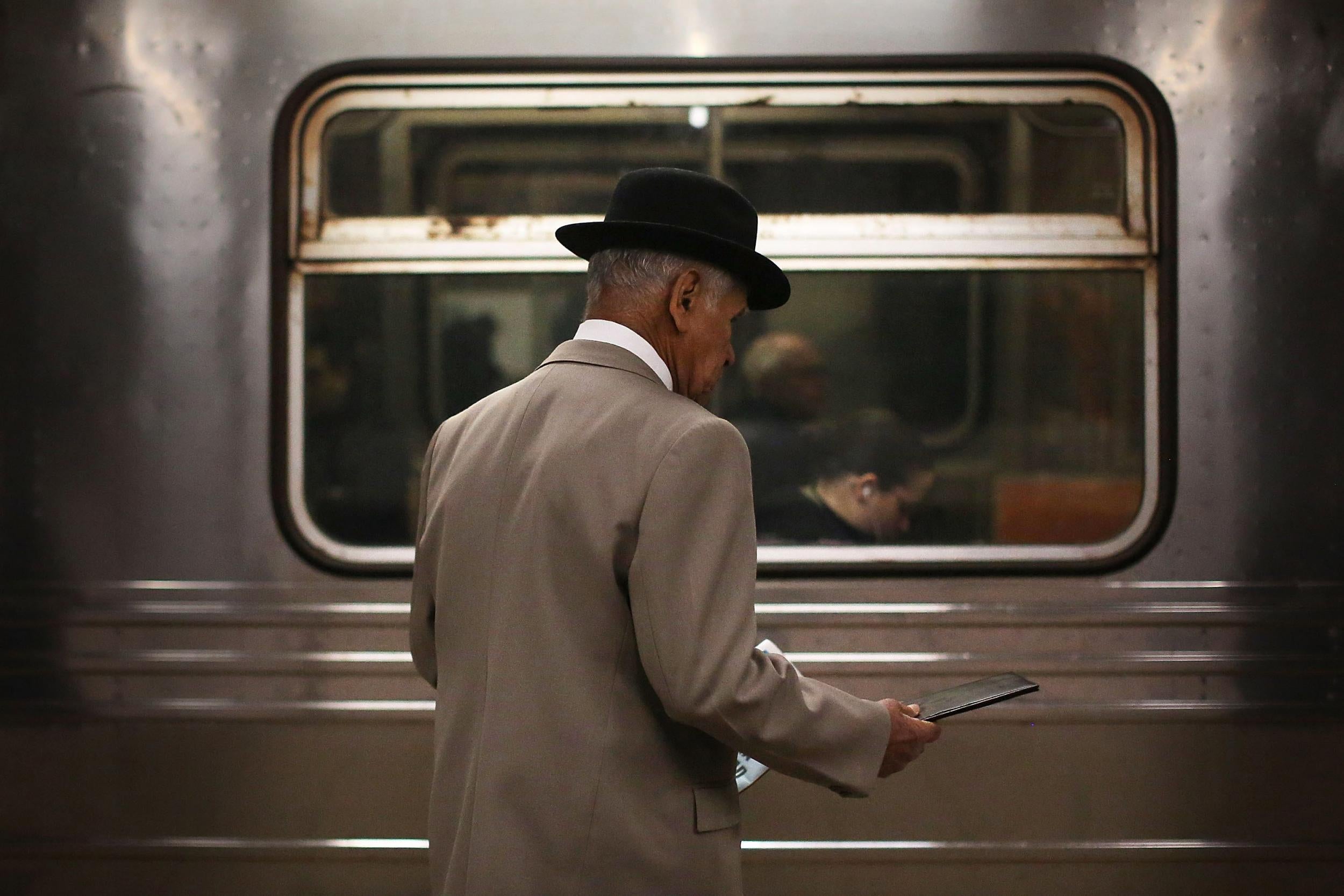 Man dies. Stephen Brown Subway. Taking the Subway. Chuck close NY Subway.