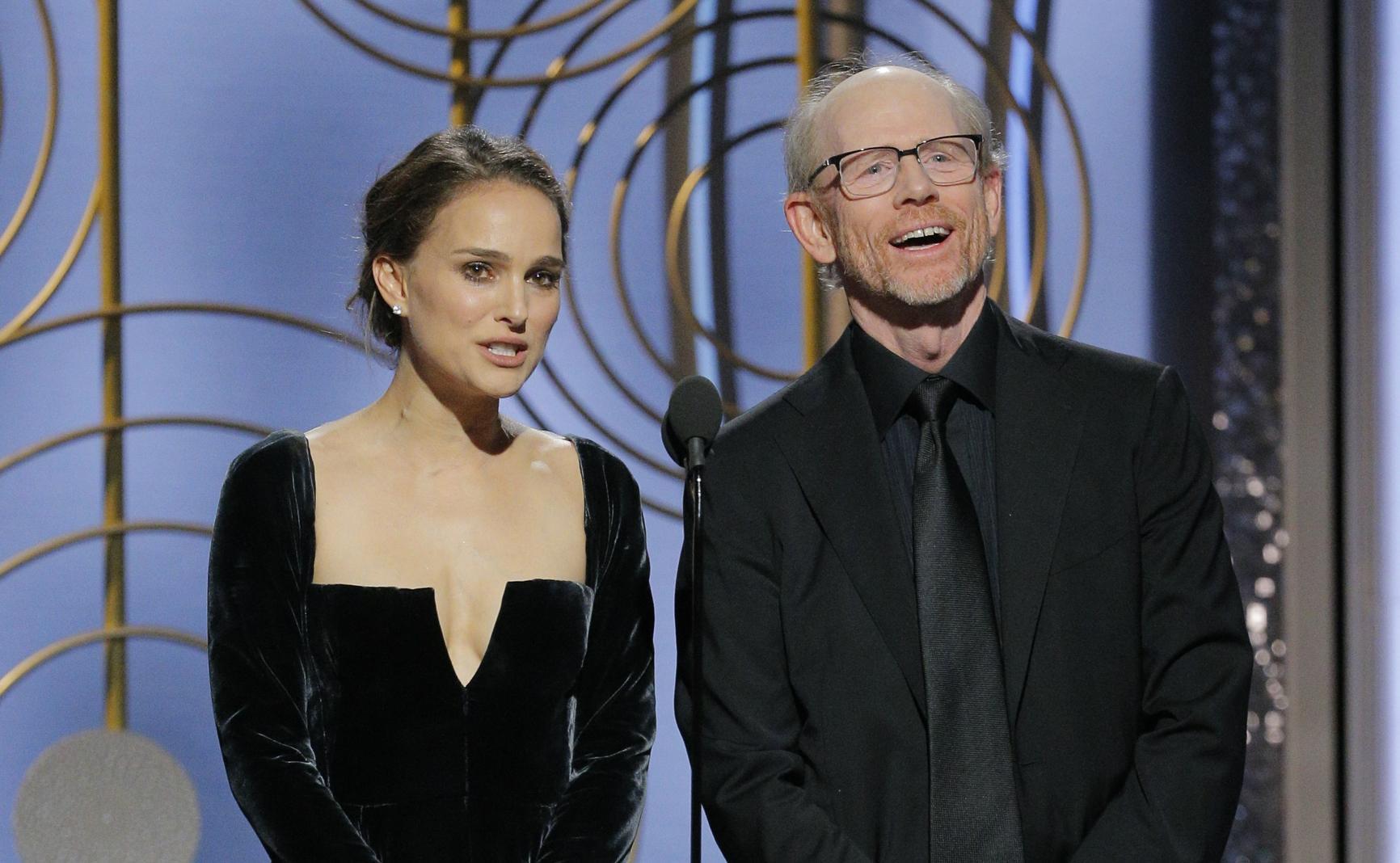 Natalie Portman and Ron Howard reveal the Best Director winner