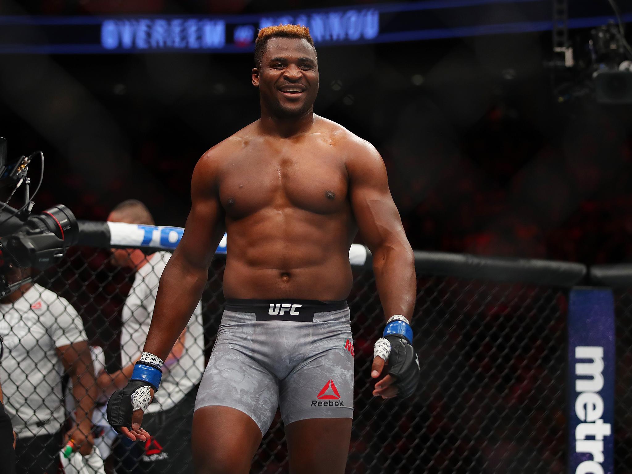 Francis Ngannou takes on Stipe Miocic for the UFC 220 for the heavyweight title